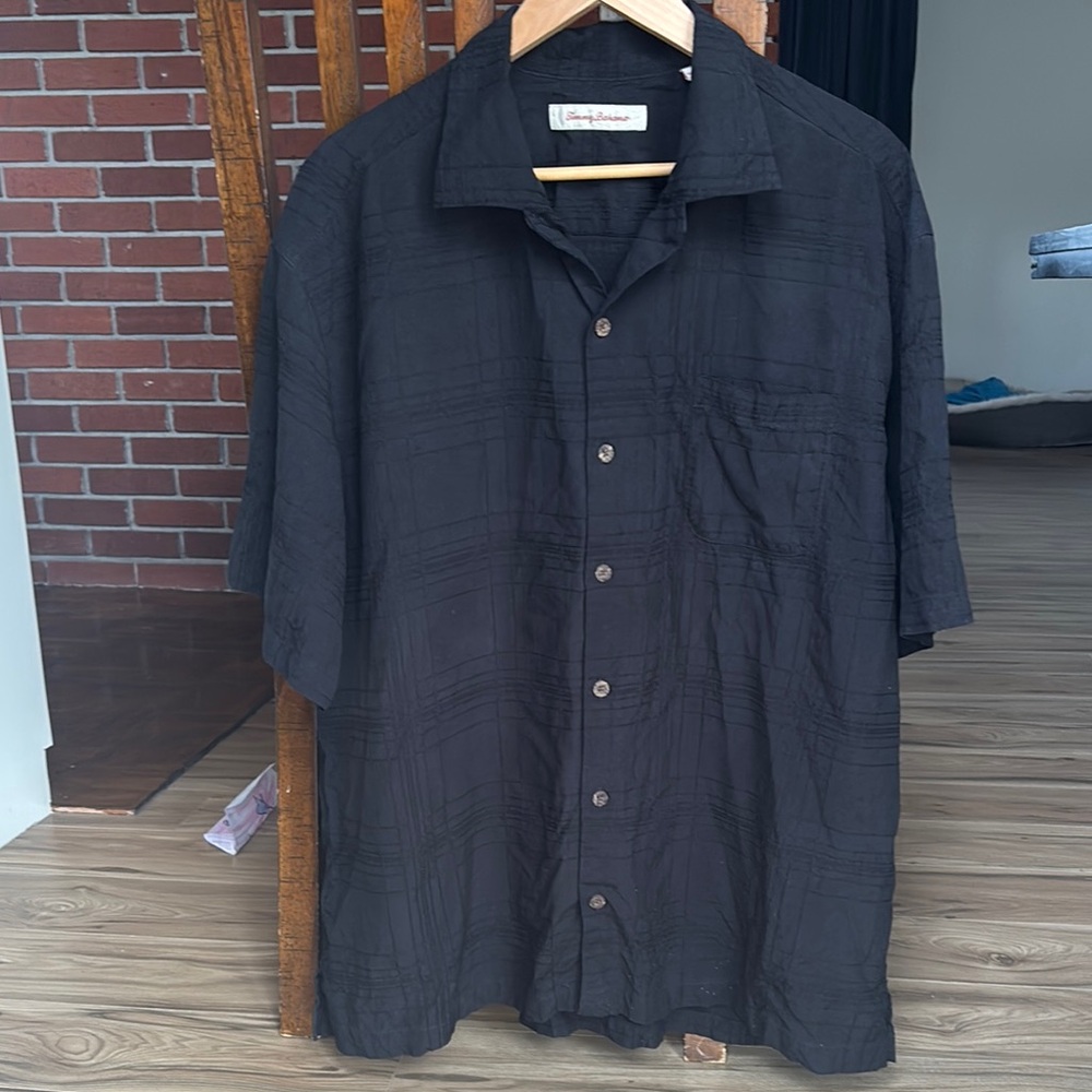 Tommy Bahama Men's Black Shirt